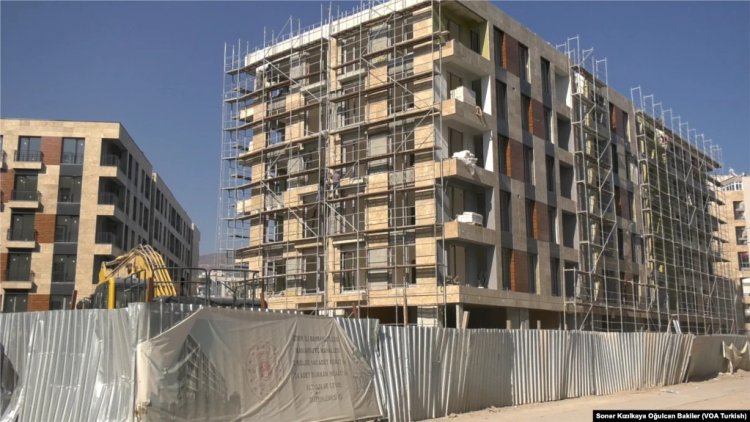 İzmir’de Depremzedeler Yeni Evlerine Kavuşmayı Bekliyor