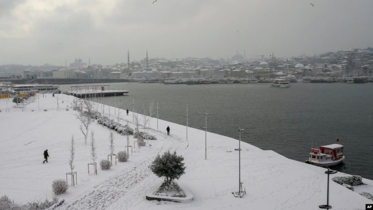 İstanbul’da Kar Kısıtlamaları Sürüyor 25 Ocak 2022