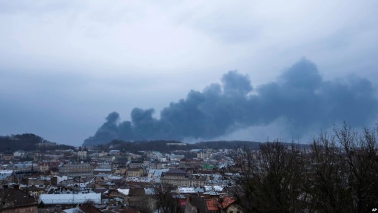 Lviv’deki Roket Saldırılarında Beş Yaralı