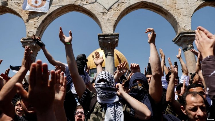 Mescid-i Aksa'da En Az 150 Filistinli Yaralandı