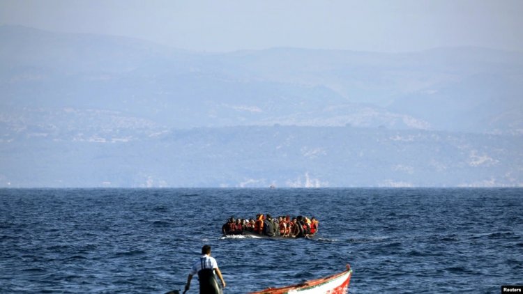 Ege'de Göçmenleri Taşıyan Tekne Alabora Oldu
