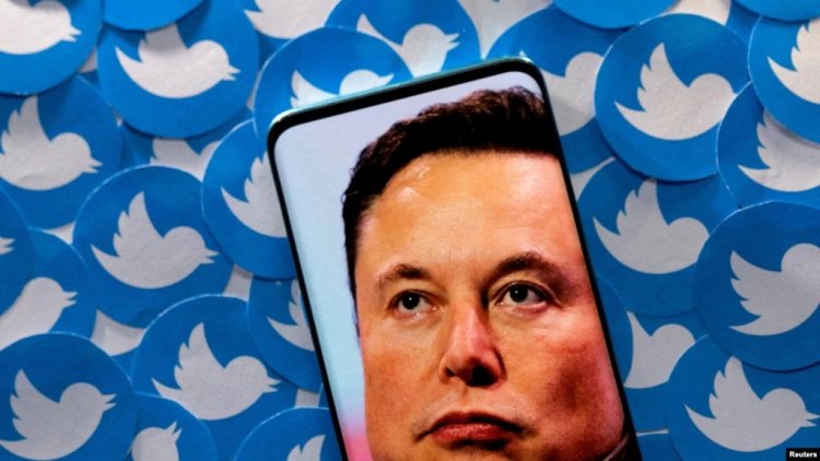 Musk Twitter'ın "İçerik Moderatörü" Rolüne Soyunuyor