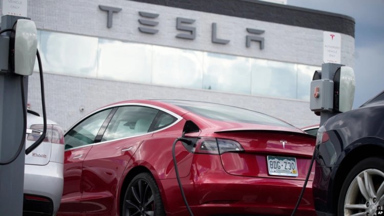 Tesla 30 Bin Aracı Geri Çağırdı