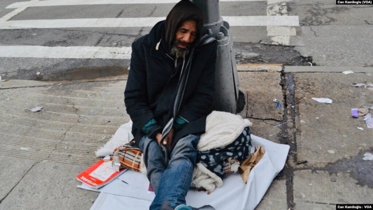 “New York’ta Akıl Hastası Evsizler Sokaklarda Yaşıyor”