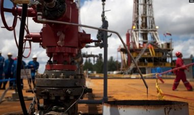 Venezuela Amerika’ya Petrol İhracatına Yeniden Başlıyor