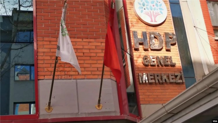 HDP'nin Hazine Yardımına Bloke Kararı