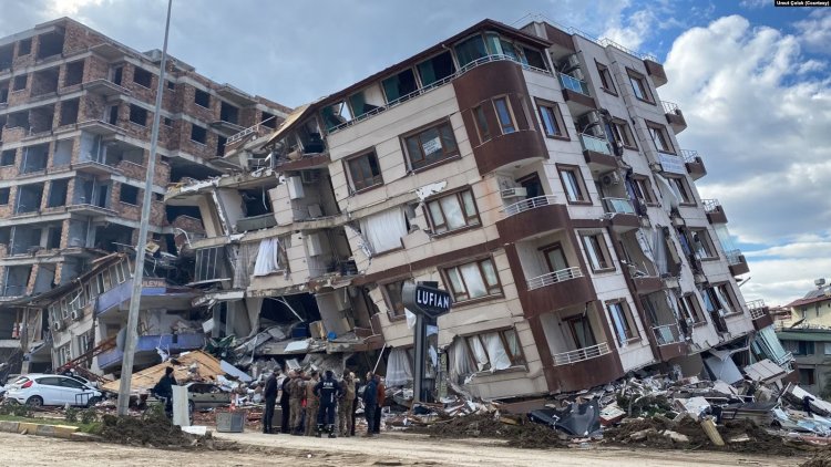 CANLI BLOG: Türkiye'de Seçim Tarihi Tartışması; Almanya'dan Depremzedelere Hızlı Vize