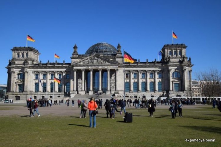 Alman Parlamentosu Deprem Yardımını Onayladı