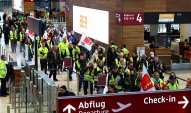 Almanya'da Ulaşımı Etkileyecek Grev Hazırlığı