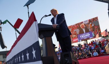 Trump’tan 2024 İçin İlk Büyük Miting