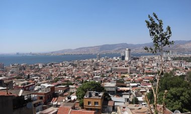 İzmir’de Milletvekili Aday Listelerinde Sürpriz İsimler