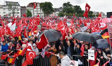 Almanya’da Seçmen Sayısı 1,5 Milyon