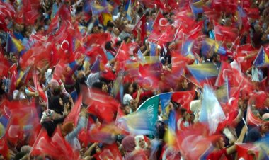 Almanya'daki Türk Seçmenin Tavrında Neler Etkili?