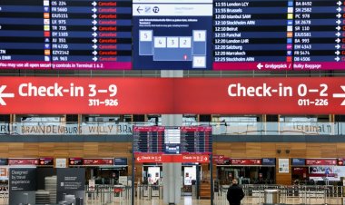 Berlin ve Hamburg Havalimanlarında İş Bırakma Eylemi