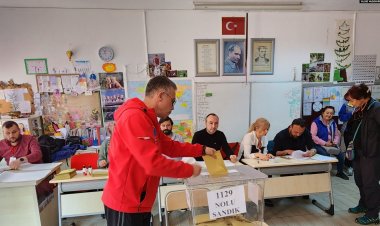 Kritik seçimde oy verme süreci başladı