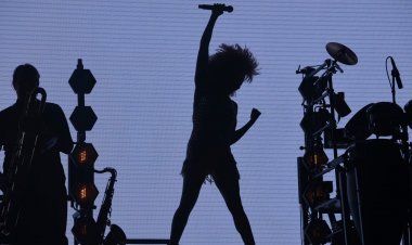Rock and Roll Kraliçesi Tina Turner hayatını kaybetti