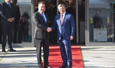 Babacan ile Davutoğlu "ortak grup" için buluşuyor