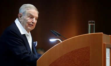George Soros şirketini oğluna devrediyor