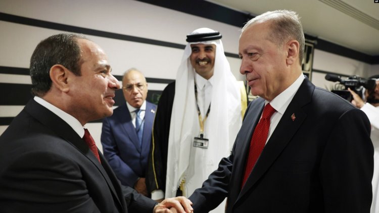 Türkiye ve Mısır ilişkilerin büyükelçi seviyesine çıkarılmasına karar verdi