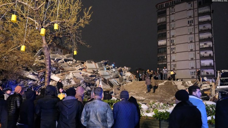Depremde 49 kişinin öldüğü apartmanın sanıklarına 22 yıl hapis istemi