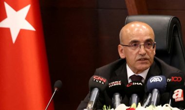 Şimşek: "Amaç enflasyonu geçiş döneminden sonra kalıcı olarak düşürmek"