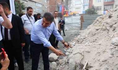 ESENLER DEPREMİ DE, KENTSEL DÖNÜŞÜMÜ DE UNUTMUYOR