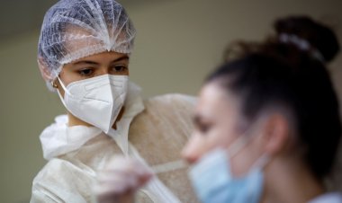 Dünyanın gözü bu yeni varyantta: Fransa’da ilk “Pirola” vakası tespit edildi