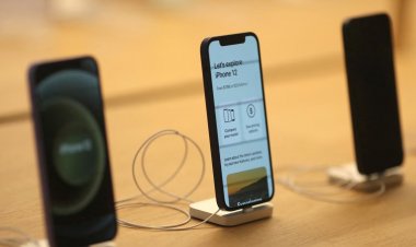 Apple iPhone 12’leri güncellemeyi kabul etti