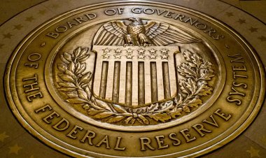 FED faizi sabit tuttu 2024 için sıkı para politikası sinyali verdi