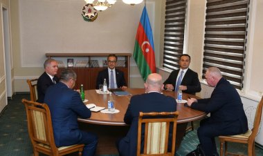 Dağlık Karabağ'daki Ermeniler silahlarını Azerbaycan'a teslim etmeden önce bazı garantiler talep ediyor