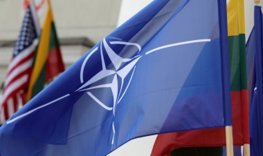 “2028'de Çin'in dünyanın en güçlü ülkesi olarak Amerika'nın yerini alacağı görüşü NATO için ciddi bir sorun”