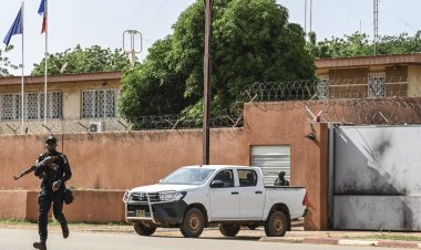 Fransa Büyükelçisi Nijer’den ayrıldı: Cunta Fransa ile bilek güreşini nasıl kazandı?