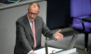 Alman siyasetçinin "Sığınmacılar dişlerini yaptırırken vatandaşlar dişçiden randevu alamıyor" sözlerine tepki