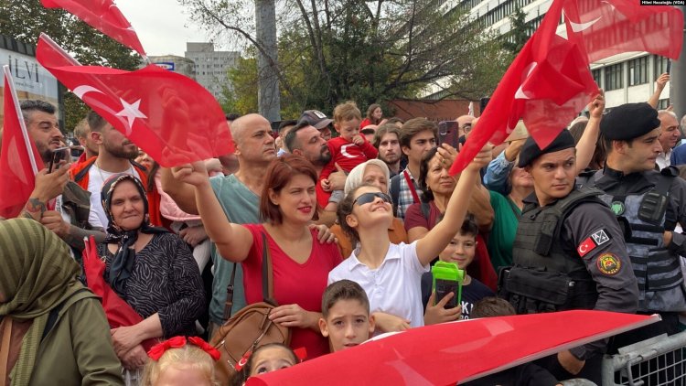 İstanbul’da Cumhuriyet’in 100. yılı kutlamaları: 100 gemiden oluşan deniz filosu Vahdettin Köşkü’ndeki Erdoğan’ı selamlayacak