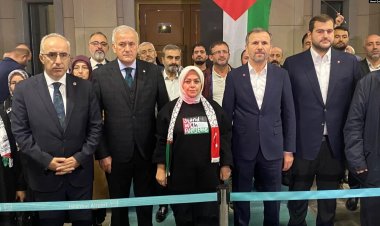 Saadet ve Gelecek Partisi milletvekilleri Gazze için Mısır’a gitti