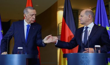 Erdoğan: "Bizim İsrail'e borcumuz yok, Holokost cenderesinden geçmedik"