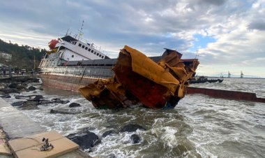 Türkiye'de fırtına 9 ölü bıraktı, kargo gemisi battı, 11 kayıp