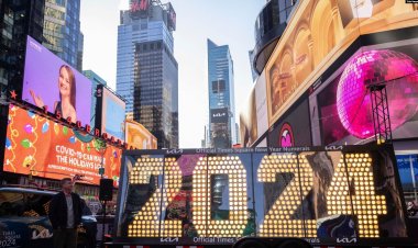 Times Meydanı’nda yeni yıl kutlamalarında protestocu alarmı