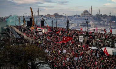 Yeni yılın ilk gününde İstanbul’un tarihi merkezinde İsrail protestosu