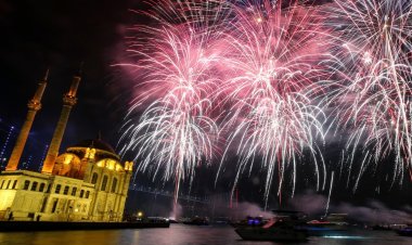 Türkiye yeni yıla yeni zamlar ve düzenlemelerle girdi
