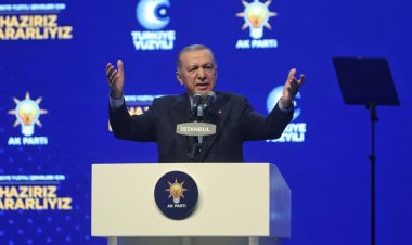 Erdoğan yine CHP’yi eleştirdi: “Millet ve memleket düşmanlarının en kullanışlı aparatı”