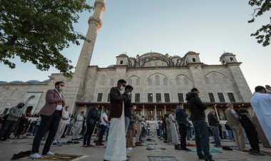 Fatih Camii imamına bıçaklı saldırı: Güvenlik önlemlerinin arttırılması isteniyor