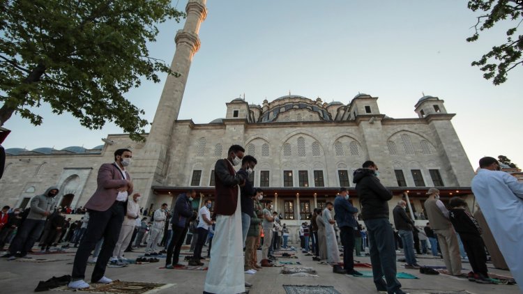 Fatih Camii imamına bıçaklı saldırı: Güvenlik önlemlerinin arttırılması isteniyor