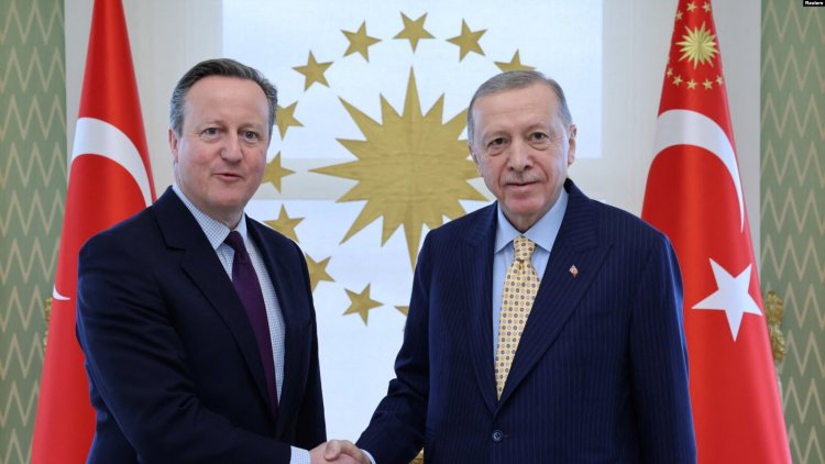 İstanbul’a giden İngiltere Dışişleri Bakanı Cameron Gazze'de ateşkes için Erdoğan ve Fidan ile görüştü