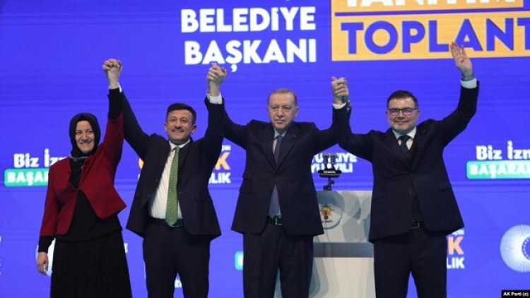 Cumhurbaşkanı Erdoğan AK Parti’nin İzmir ilçe adaylarını açıkladı