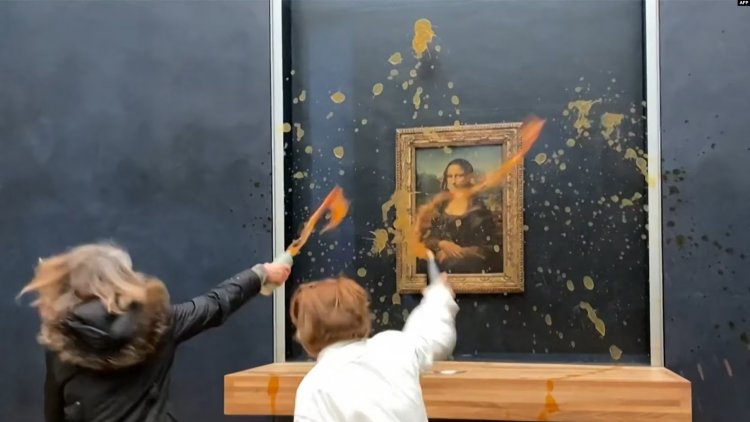 Paris’te çiftçilerin öfkesi Louvre’da: Mona Lisa tablosuna çorba fırlatıldı