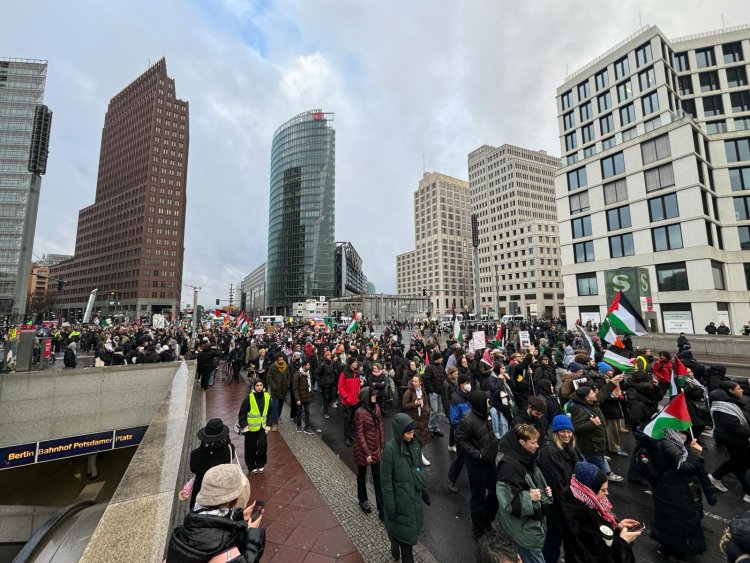 Filistine Destek Yürüyüşleri Berlin'de Devam Ediyor.
