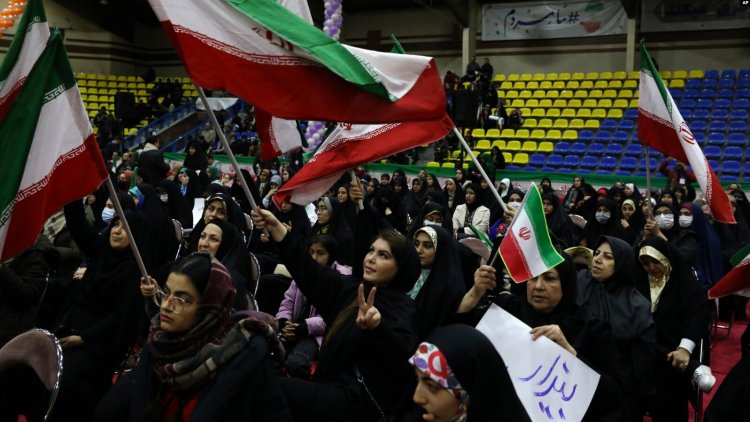 İran yarın sandık başına gidiyor: Ülkede seçime katılımın az olması bekleniyor