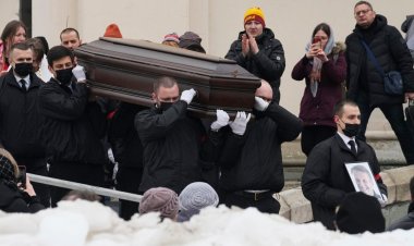 Rus muhalif lider Navalni'nin cenaze töreni yoğun güvenlik önlemleri altında yapıldı