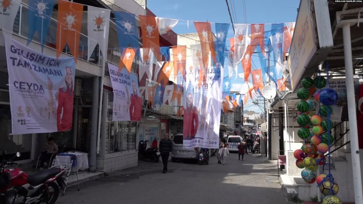 CHP’nin kalesi İzmir’deki Roman mahallesi nasıl AK Parti’nin oy deposu oldu?